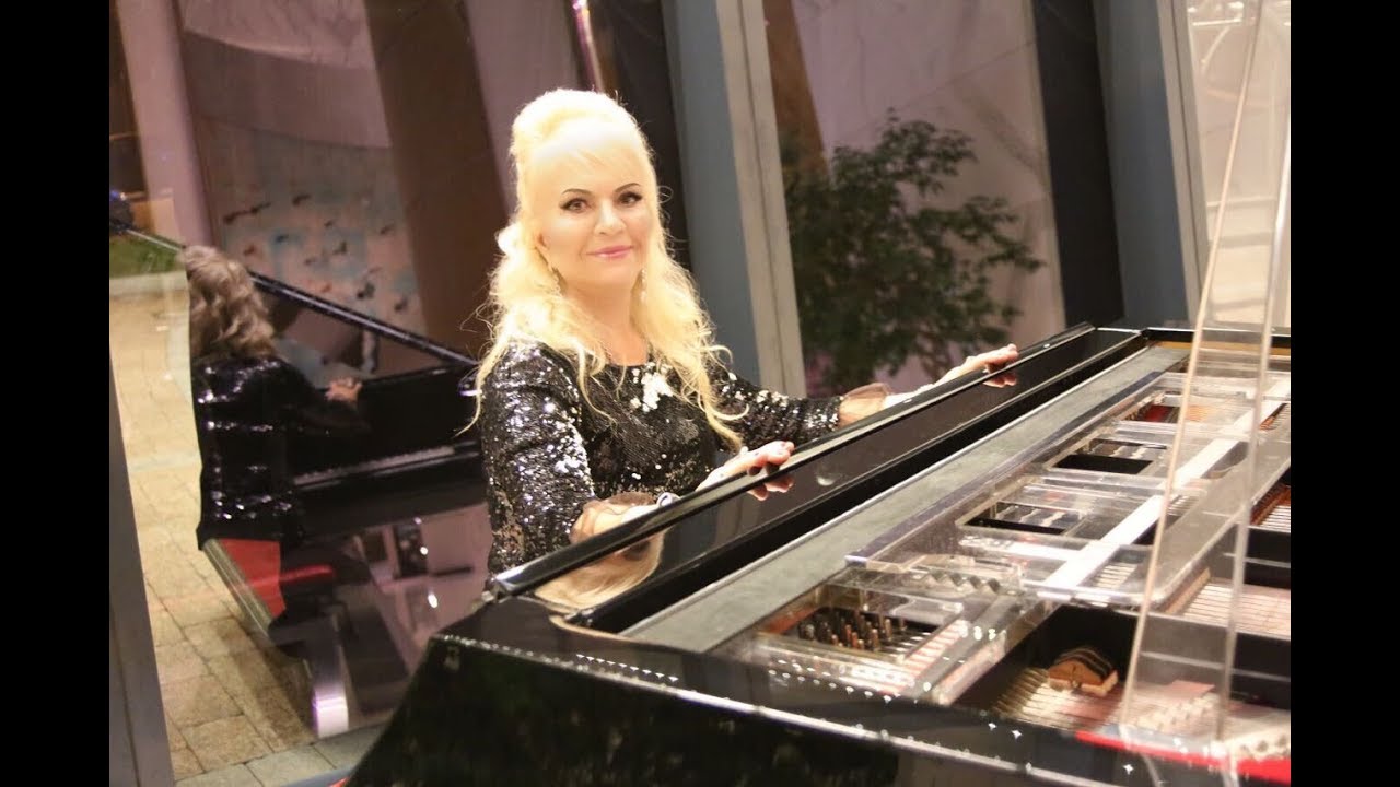 Azərbaycanlı pianoçu Adilə Əliyeva uğurunun çətinliklərindən danışdı