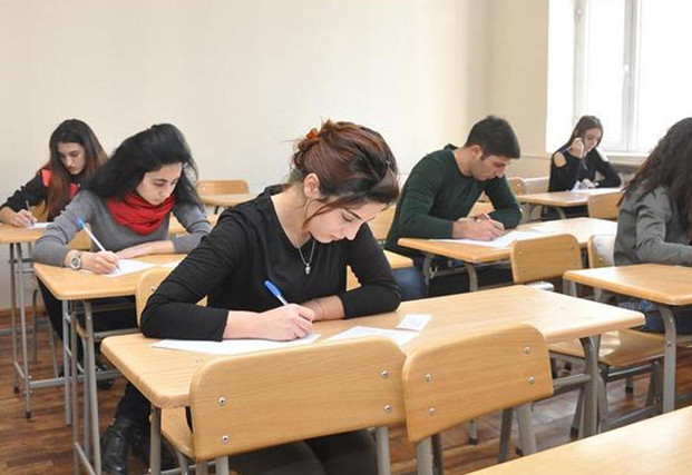 Kolleclərə qəbul üçün ixtisas seçimi bu gün başa çatır