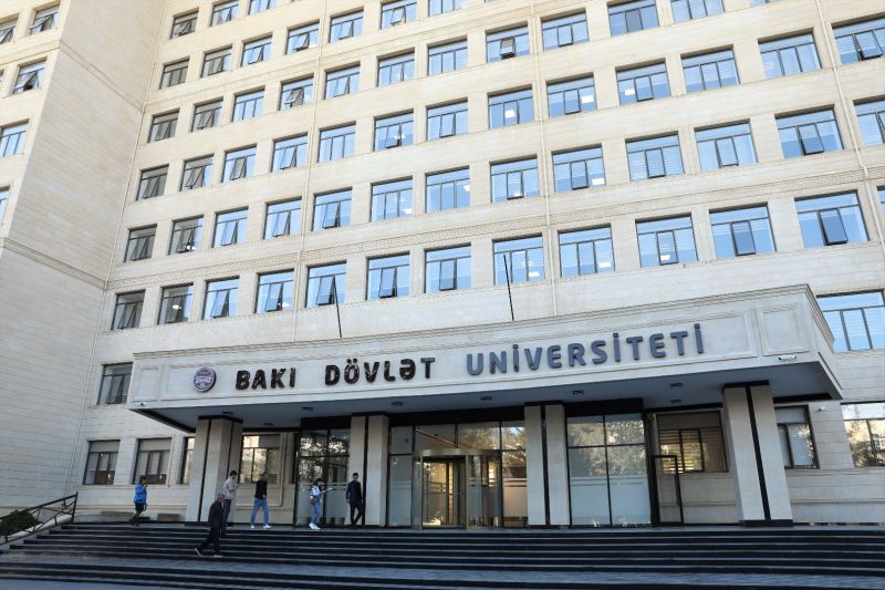 BDU-ya qəbul olunanlardan 496 abituriyent 600-dən yuxarı bal toplayıb