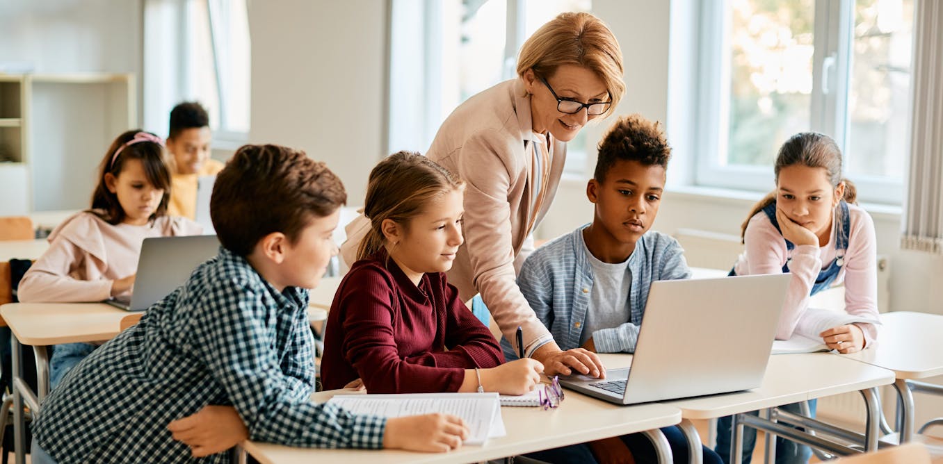 İngiltərədə məktəbə davamiyyətin uşaqların psixi sağlamlığına təsiri