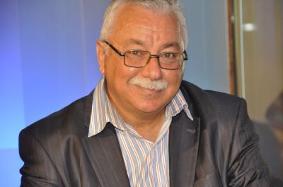 Məşhur sənətkar Sərdar Fərəcovun vəziyyəti kritik olaraq qalır