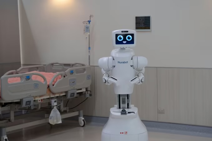 Tayvanda süni intellektli tibb bacısı robotu istifadəyə verildi