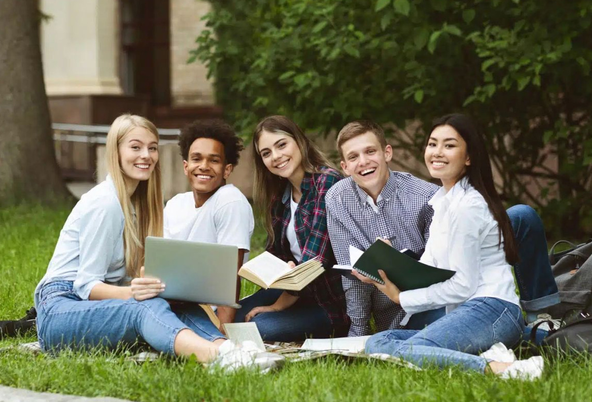 Universitet tələbələrinin mübadilə proqramlarında iştirakının faydaları