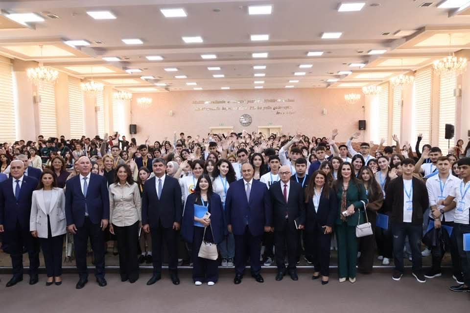 Bakı Slavyan Universitetində “Bilik günü” tədbiri keçirilib