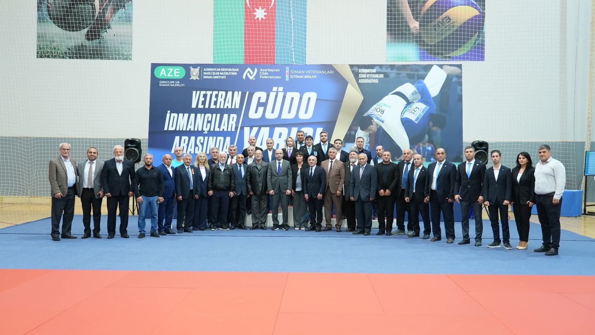 Veteran idmançılar arasında cüdo yarışının açılış mərasimi keçirilib