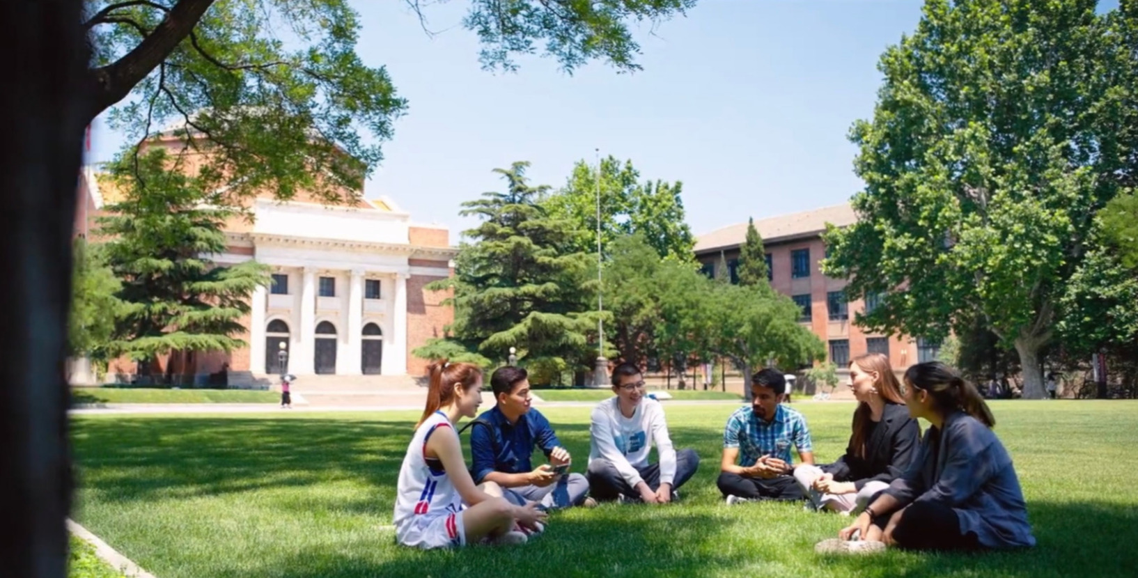 Dünyada tələbə sayı ən sürətlə artan ölkələr