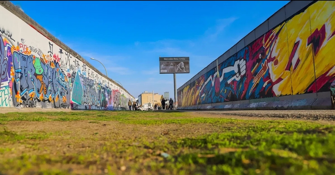 Berlinin kültür səhnəsi: qrafiti və modern incəsənət festivalı