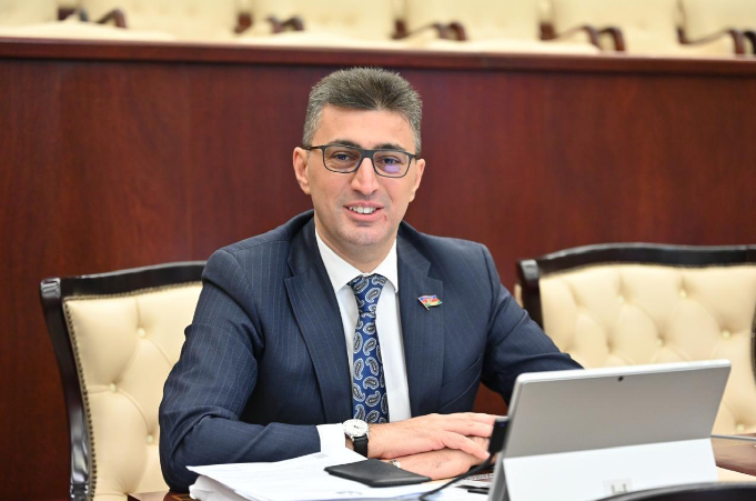 "Ailə daimi öz-özünü quran, inkişaf etdirən institutdur" - DEPUTAT