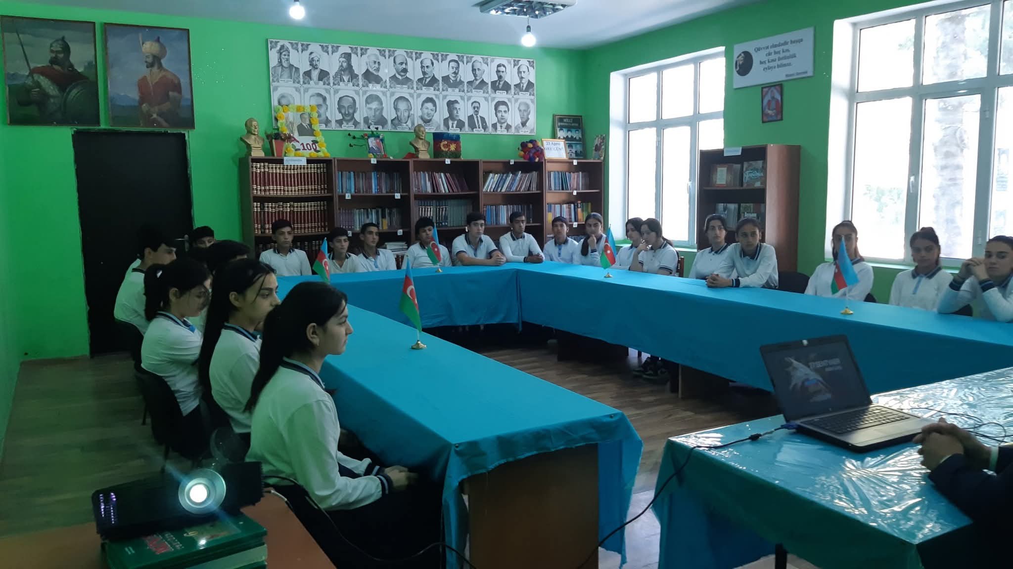 “27 Sentyabr - Anım Günü“nə həsr olunan dəyirmi masa təşkil olunub