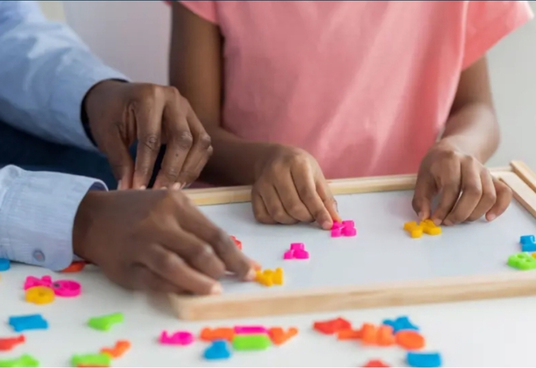 Britaniyadakı uşaq bağçaları şəbəkəsinə kiberhücum olub