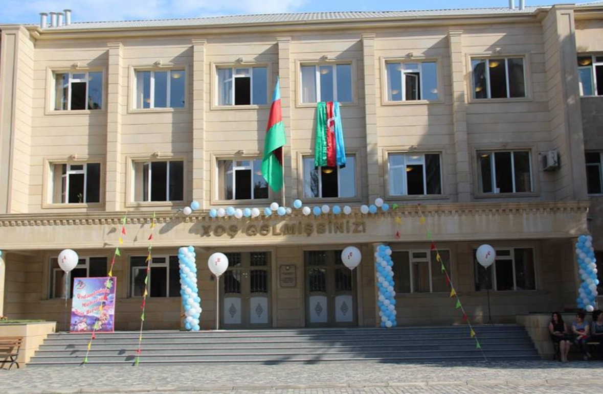 Bakıda məktəb liseyə birləşdirilir - Müəllimlər NARAHATDIR