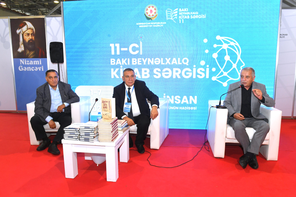 XI Bakı Beynəlxalq Kitab Sərgisi çərçivəsində “Əkinçidən 50 il sonra” kitabının təqdimatı olub