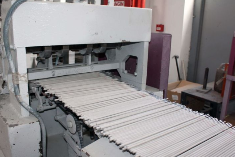 Azərbaycan ilk dəfə sualtı qaynaq və kəsmə elektrodu istehsal edəcək