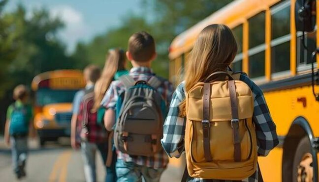 Bakıda məktəbli avtobusları layihəsi BAŞLANIR