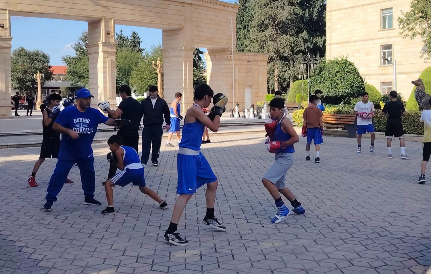 Cəlilabadda “İdman hamı üçün” layihəsi çərçivəsində kütləvi boks tədbiri keçirilib