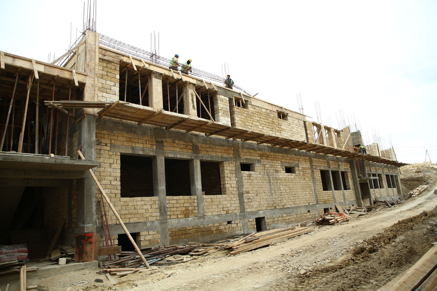 2026-cı ilə qədər Füzuli və Şuşa peşə təhsili mərkəzləri istifadəyə veriləcək