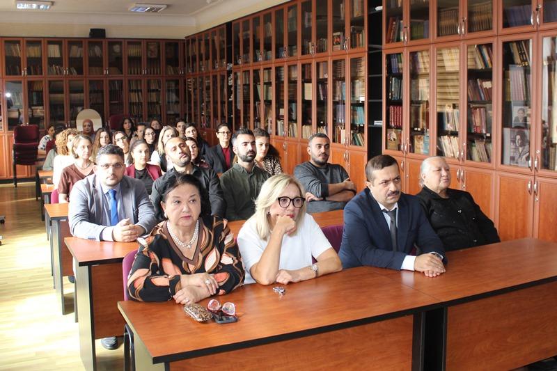 Şərqşünaslıq İnstitutunda Fətəli xan Xoyskinin 150 illiyinə həsr olunmuş elmi sessiya keçirilib