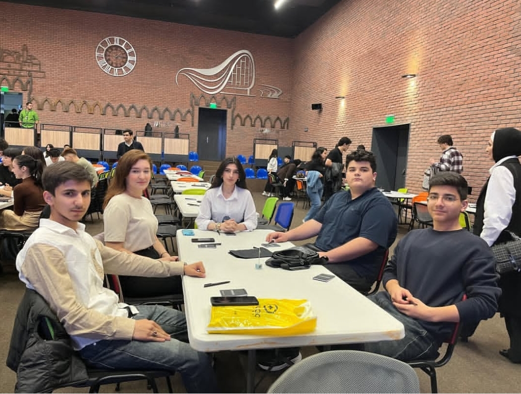 "GİNius tələbə-gənclər kuboku 2025" intellektual yarışında “BNEK-1” komandası iştirak etdi