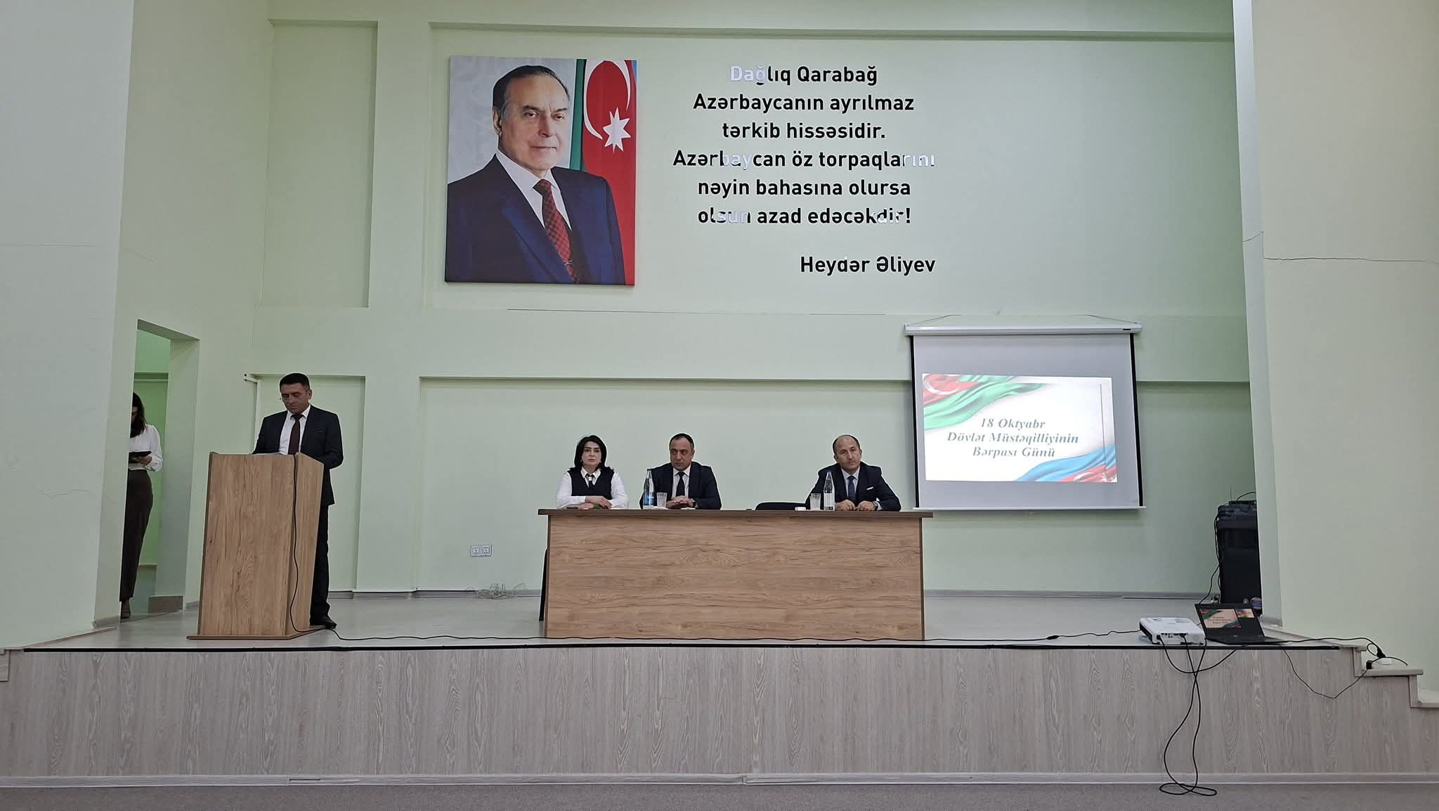 Tovuzda “18 Oktyabr-Dövlət Müstəqilliyinin Bərpası Günü" qeyd olunub