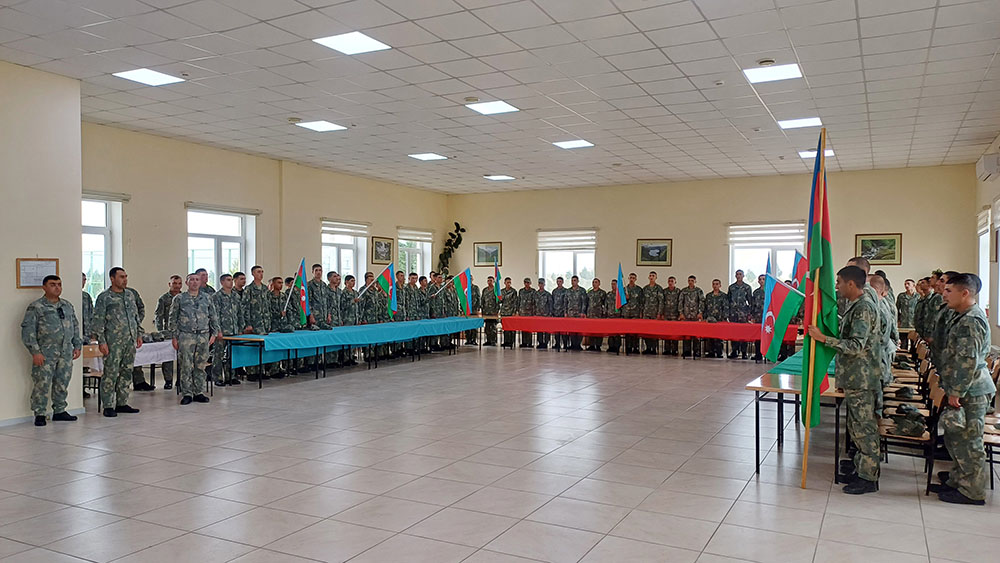 Azərbaycan Ordusunda Müstəqilliyin Bərpası Günü qeyd olunub