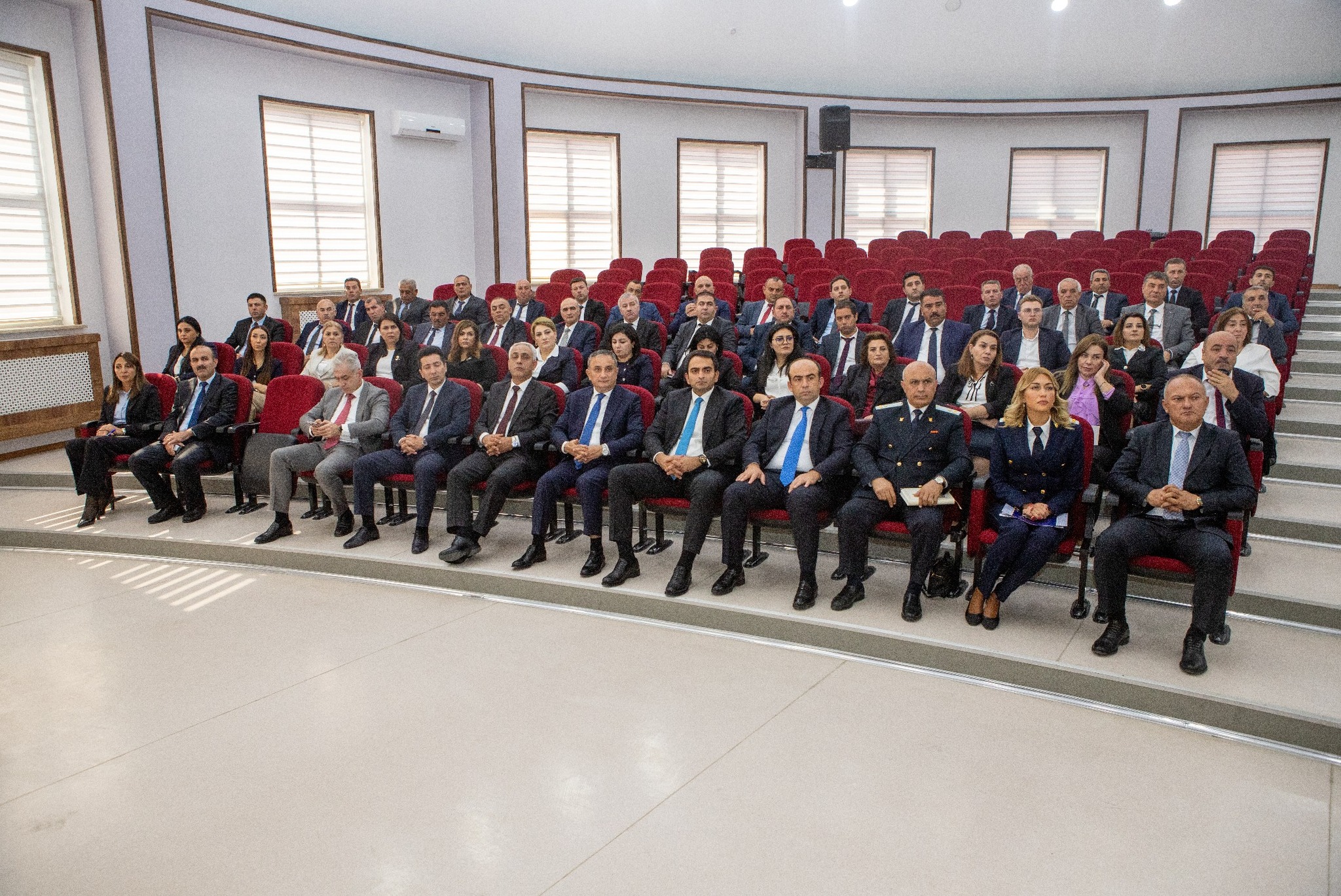Naxçıvanda təhsil işçiləri üçün “Antikorrupsiya davranış modelinin formalaşdırılması” təlimi keçirilib