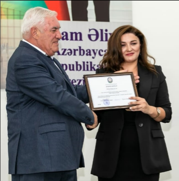 “Gələcəyin memarı gənclər, gənclərin ilhamı isə müəllimlərdir.”