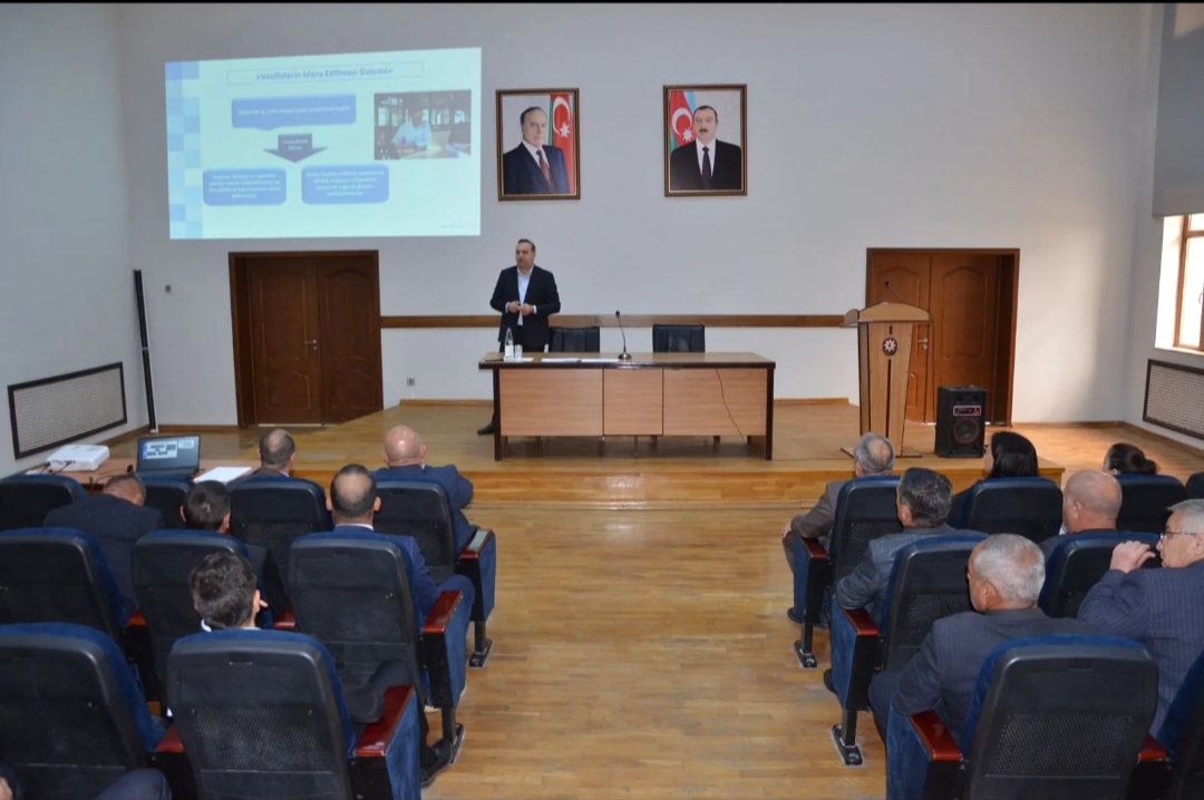 Regionlarda dövlət qulluqçuları üçün növbəti təlimlər keçirilir