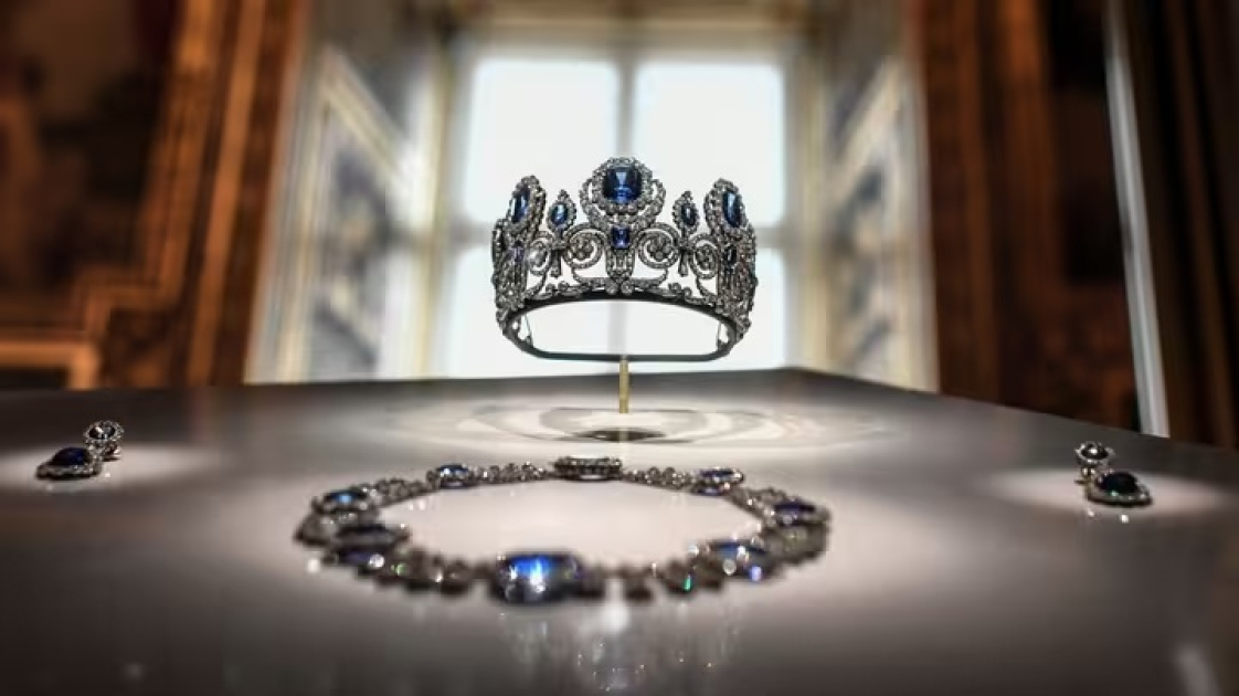 Luvrdan oğurluğun vurduğu zərərin məbləği açıqlandı