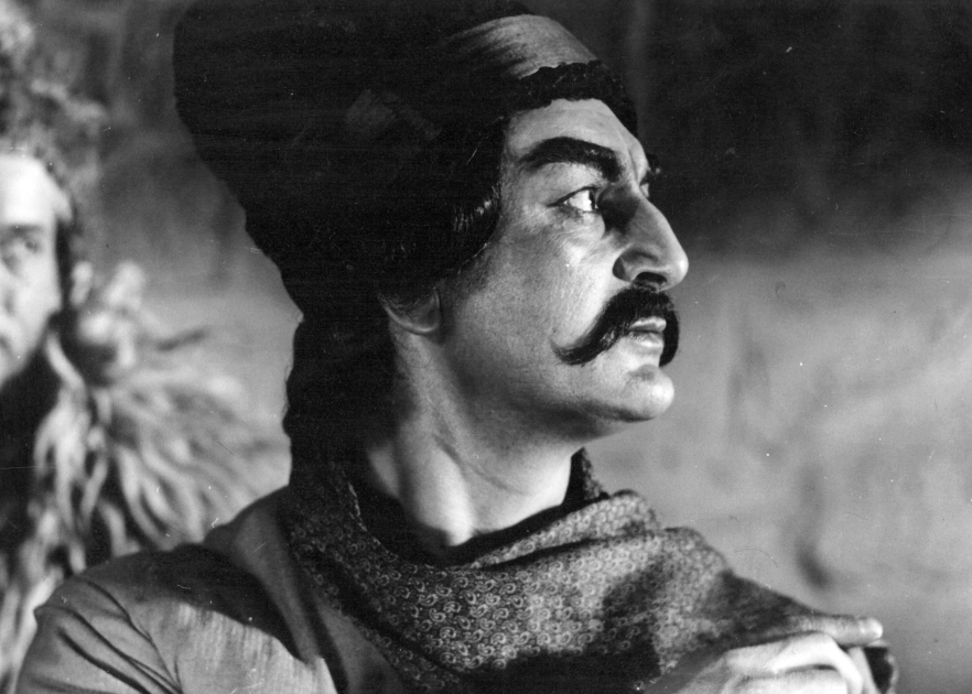 “Koroğlu” filmi 65 illiyini qeyd edir