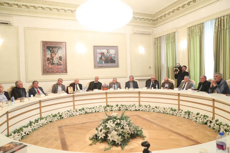 Əməkdar jurnalist Fazil Güneyin 80 illik yubileyi qeyd olunub