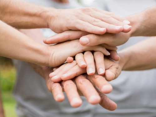 Dostluq və emosional dəstəyin əhəmiyyəti