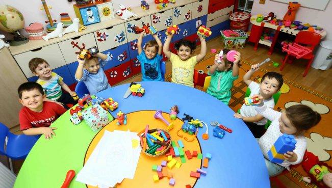 Erkən yaşda bağçaya gedən uşaqların inkişaf səviyyəsi daha yüksək olur