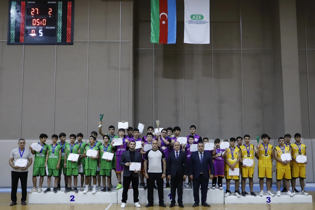 Naxçıvanda Zəfər Gününə həsr olunmuş basketbol yarışı keçirilib