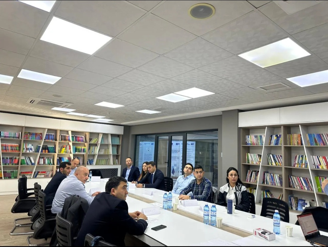 “Ünsiyyət bacarıqlarının inkişafı” mövzusunda təlim təşkil edilib