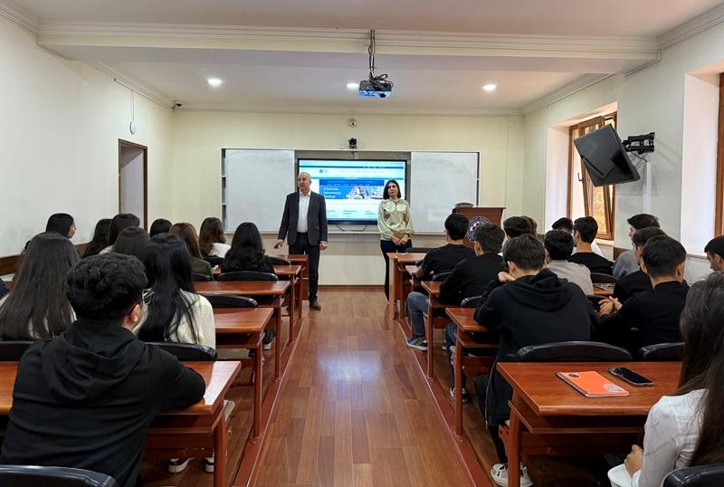 UNEC KİM tələbələri üçün maarifləndirici təlim keçib