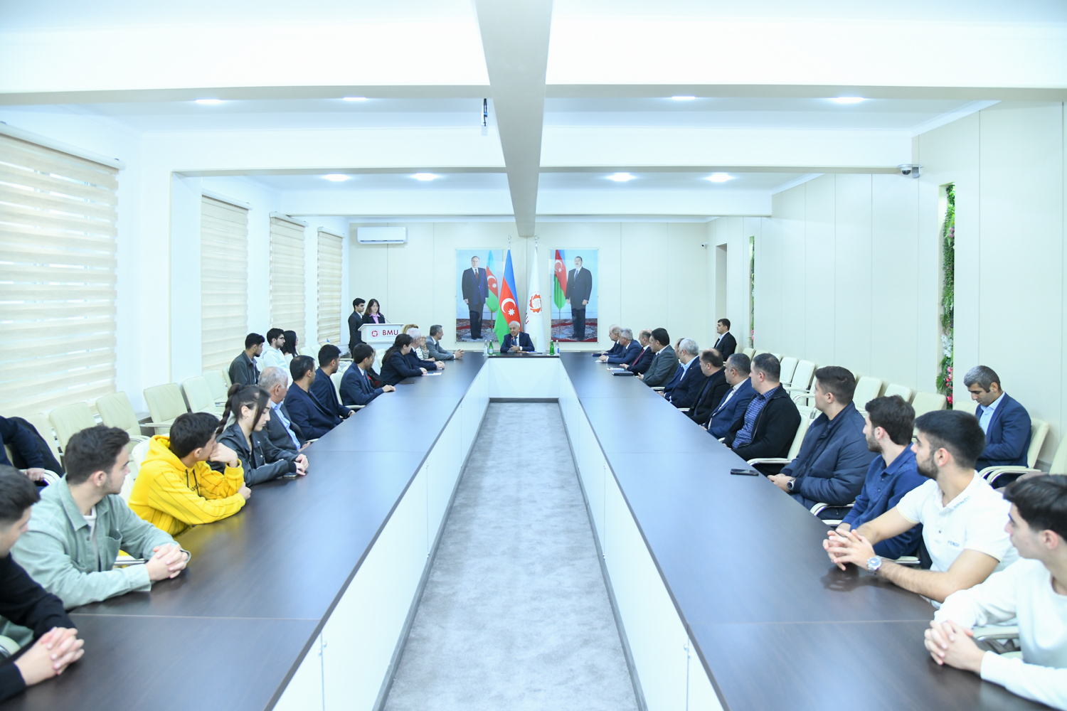 BMU-da Qələbənin 5 illiyi münasibətilə keçirilən idman turnirinin qalibləri mükafatlandırılıb