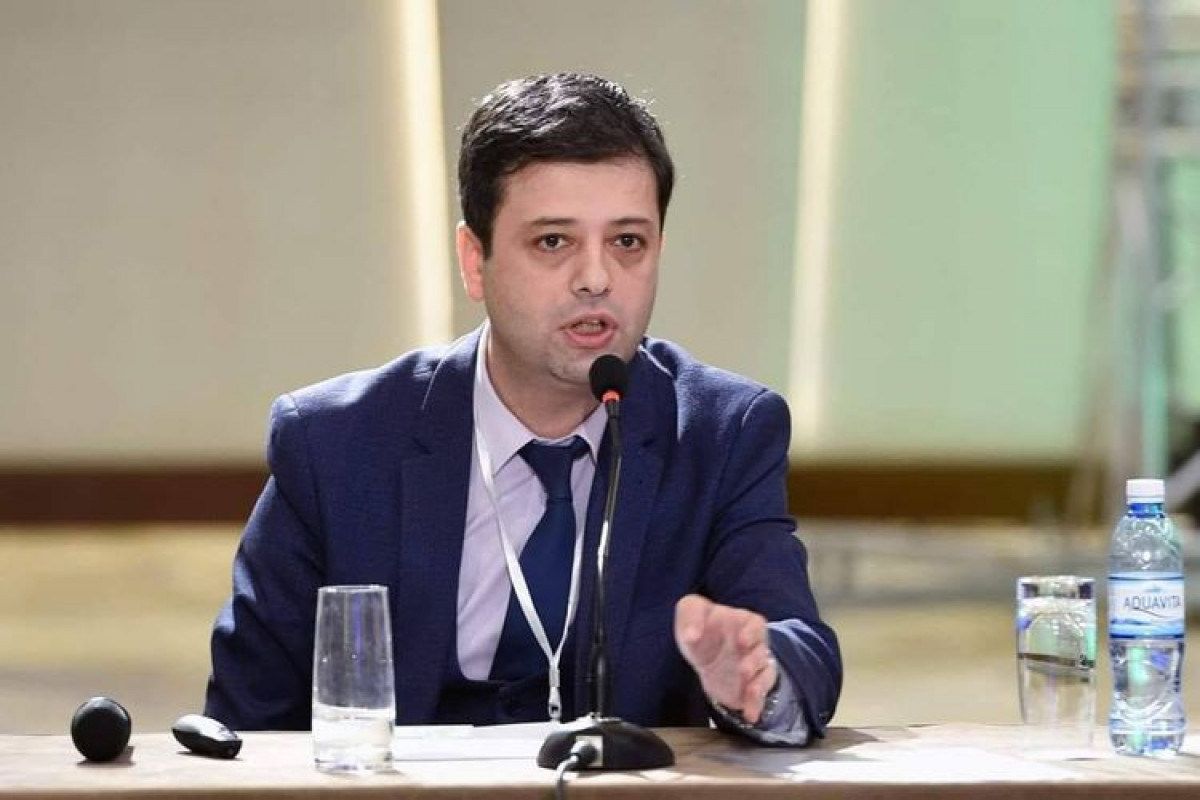 "Media savadlılığı orta məktəblərdə tədris edilməlidir" – BDU-nun dekanı