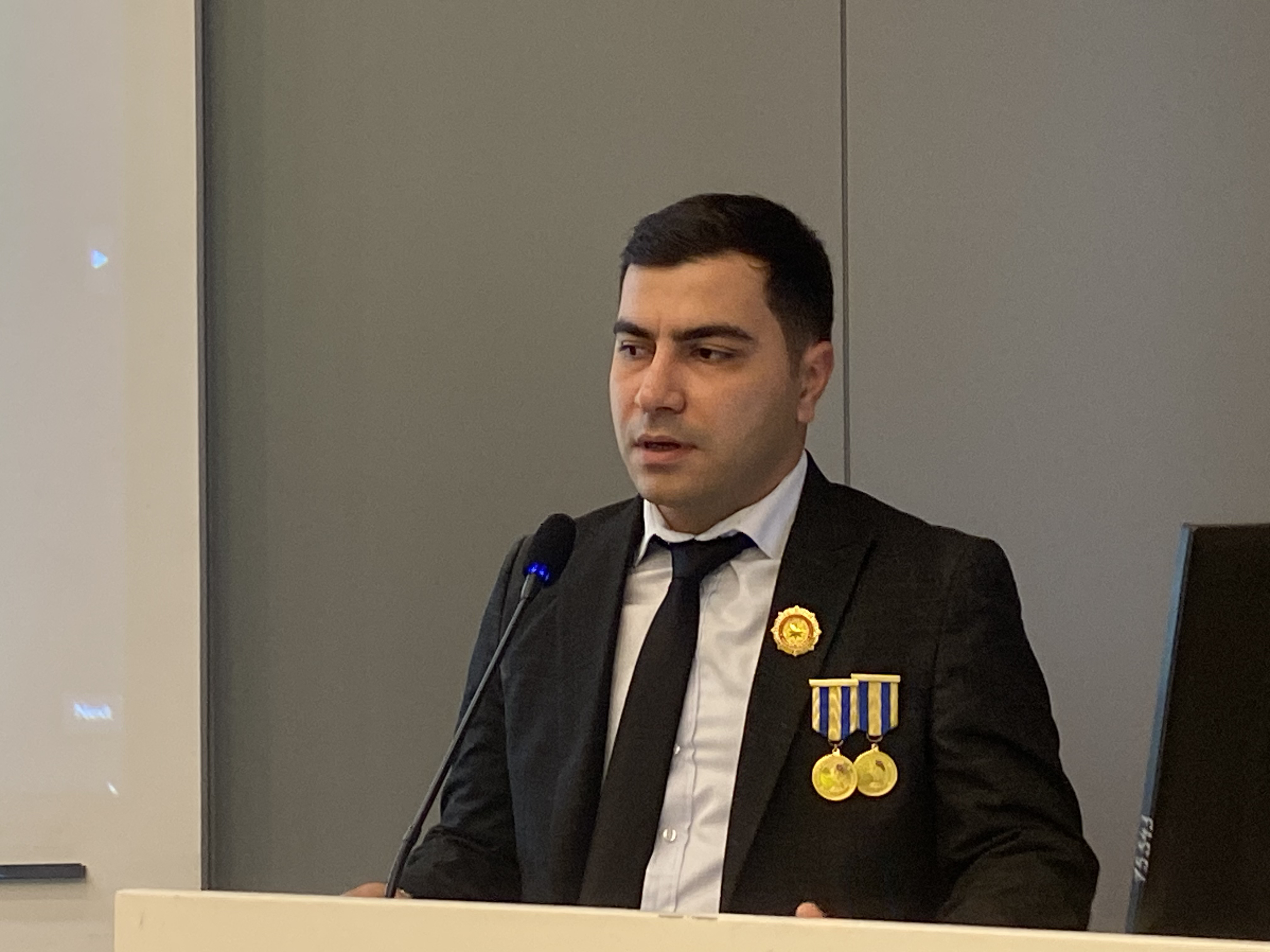 ADNSU-da 8 Noyabr Zəfər Gününə həsr olunmuş dəyirmi masa keçirilib