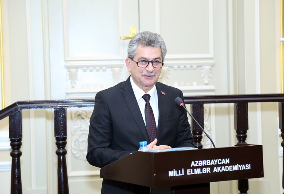 Professor Dərya Örs: AMEA həm keçmişin qoruyucusudur, həm də gələcəyə aparan bələdçidir