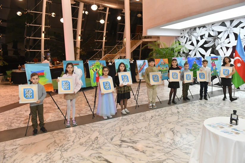 Şəhid övladlarının çəkdiyi rəsmlər əsasında poçt markaları təqdim olunub