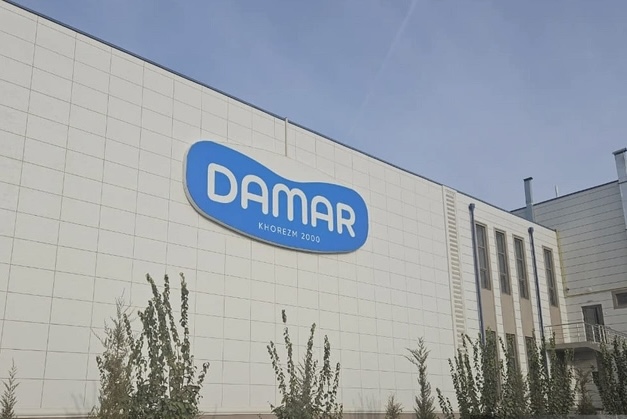 Azərbaycanlı jurnalistlər Ürgəncdə Damar süd zavodunda olublar