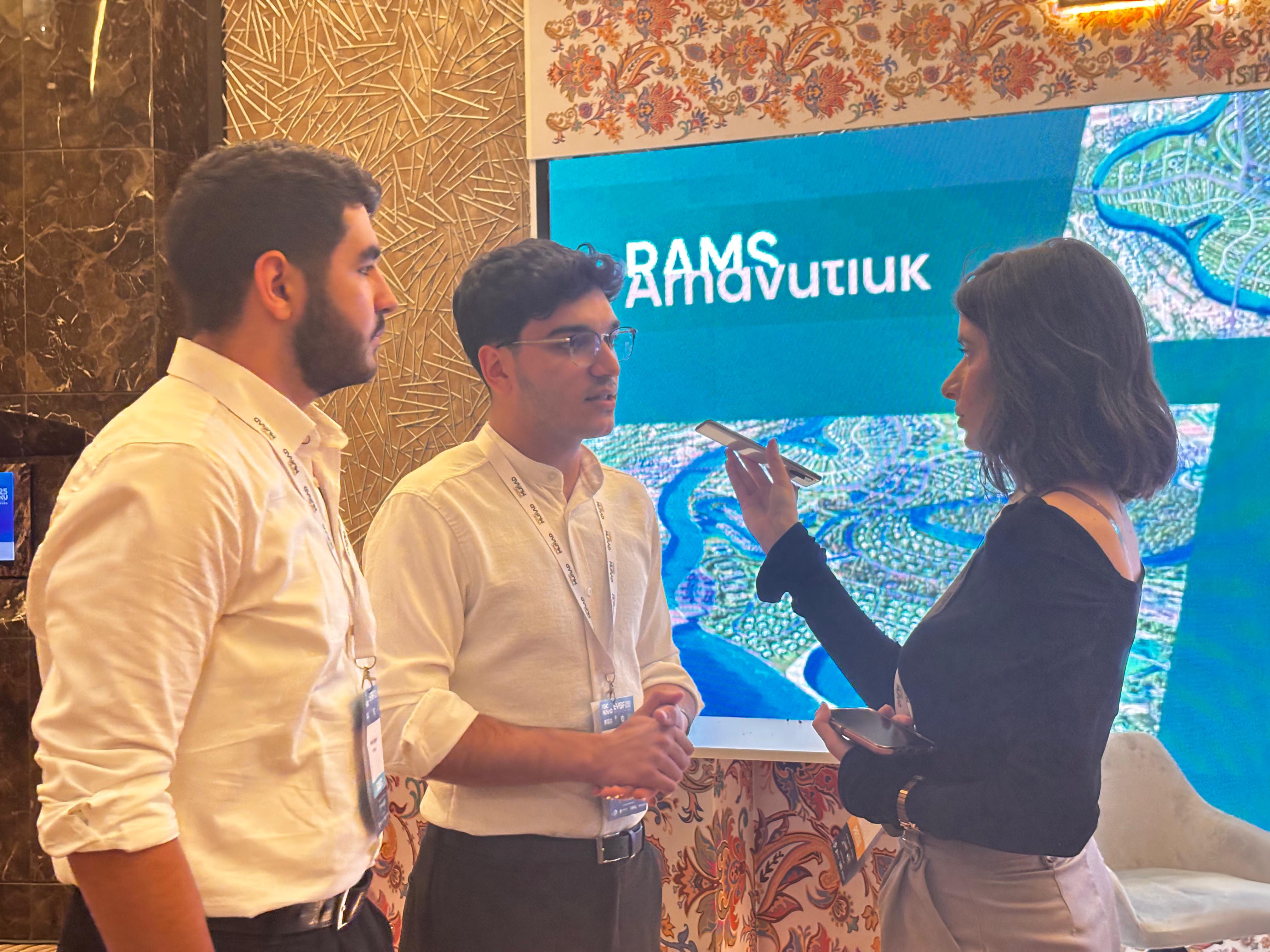 Azərbaycanlı 2 tələbə birləşib startap qurdu - Minlərlə tələbənin ortaq probleminin həlli tapıldı