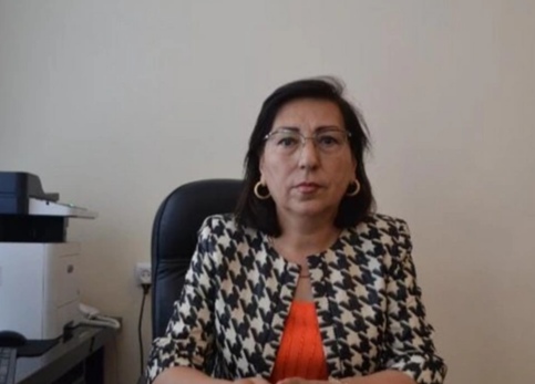 İşdən çıxarılan direktor təhsil idarəsini məhkəməyə verib