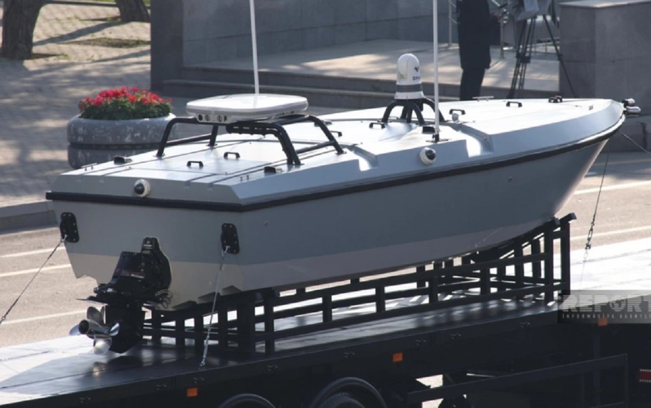 Bu silah və texnikalar ilk dəfə nümayiş etdirildi