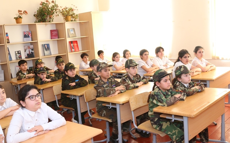 Vətən sevgisini öyrətməkdə müəllimin rolu nə qədər önəmlidir?