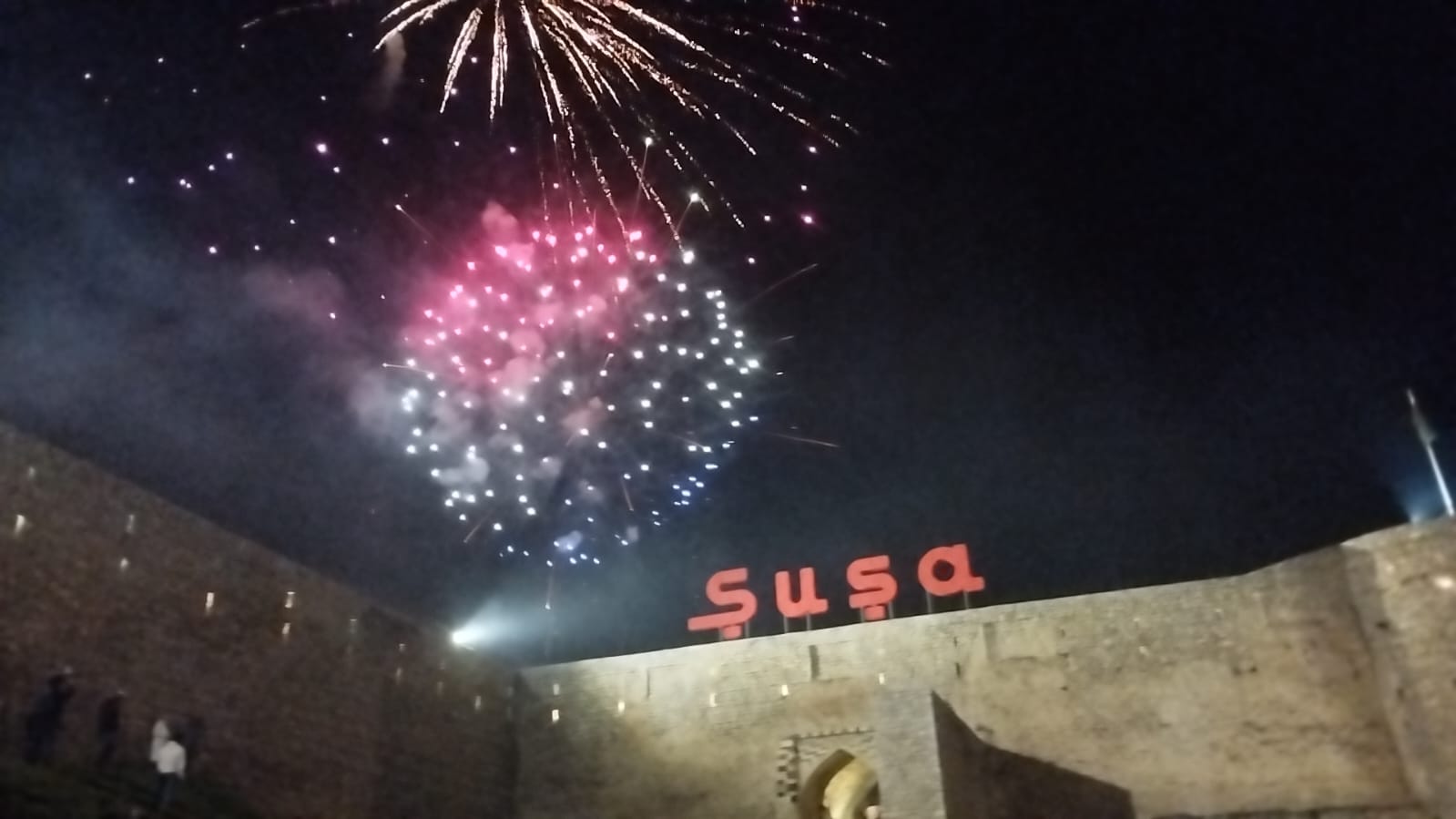 Şuşada Zəfər Günü münasibətilə atəşfəşanlıq olub