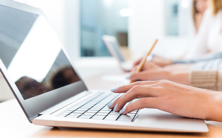 Xaricdə oxumaq istəyənlər diqqət: bəzi ixtisaslar Azərbaycanda tanınmır 