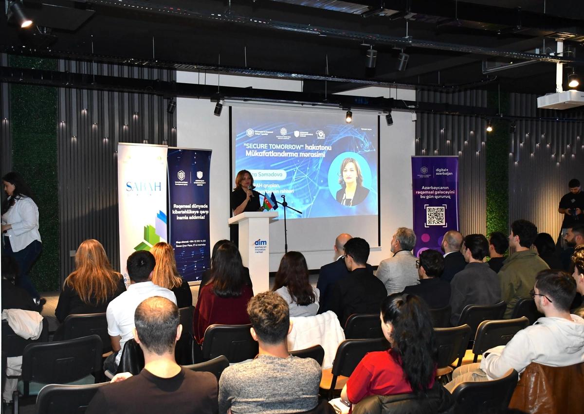 “Secure Tomorrow” hakatonunun bağlanış mərasimi keçirilib