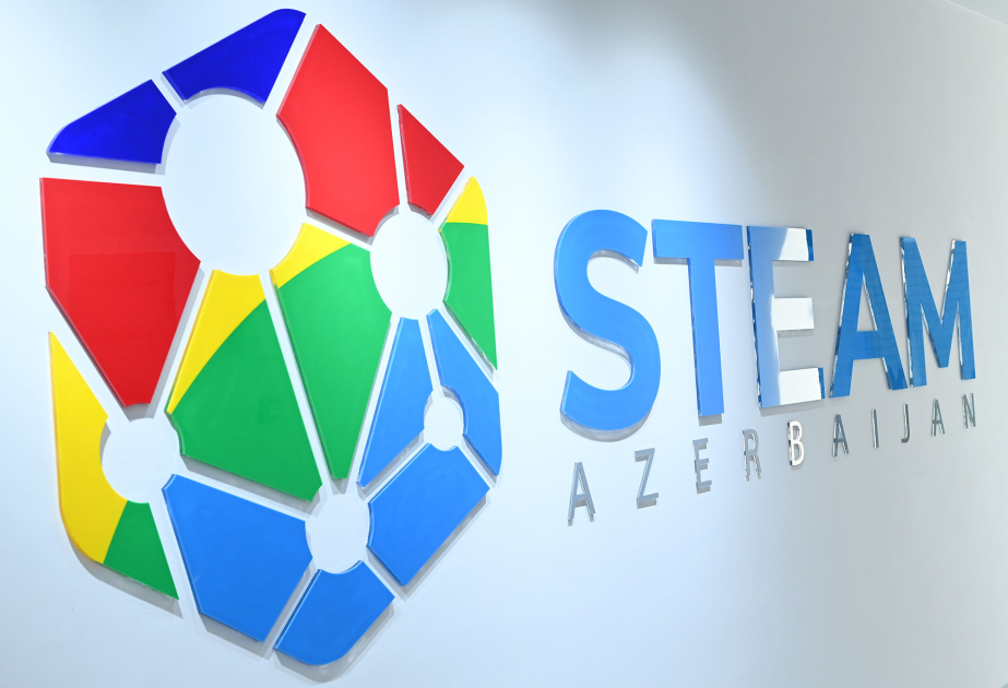 STEAM tədris olunan məktəblərin sayı açıqlanıb