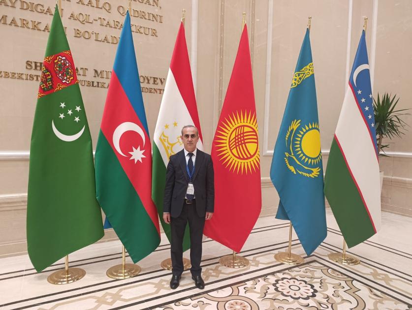 Beynəlxalq konqresin iştirakçılarına MEK-in rəqəmsallaşma təcrübəsi barədə məlumat verilib